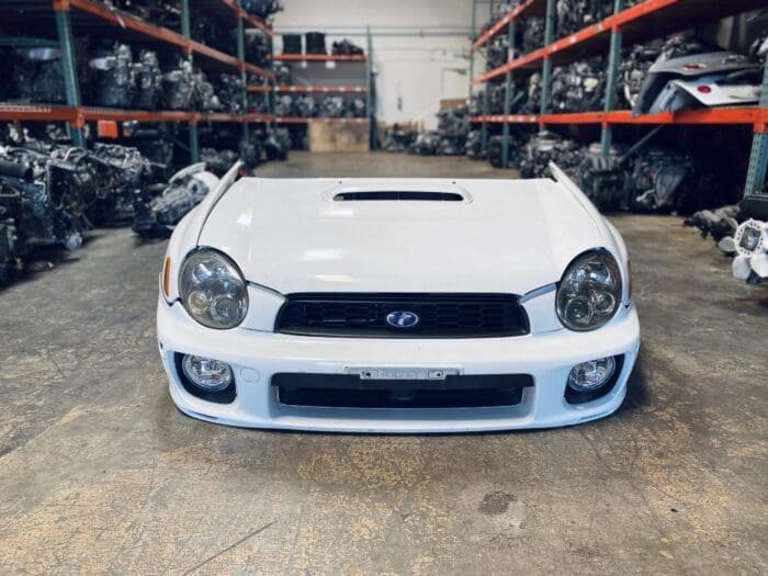 JDM Subaru Impreza WRX SEDAN COMPLETE FRONT END WITH FENDERS AND HOOD