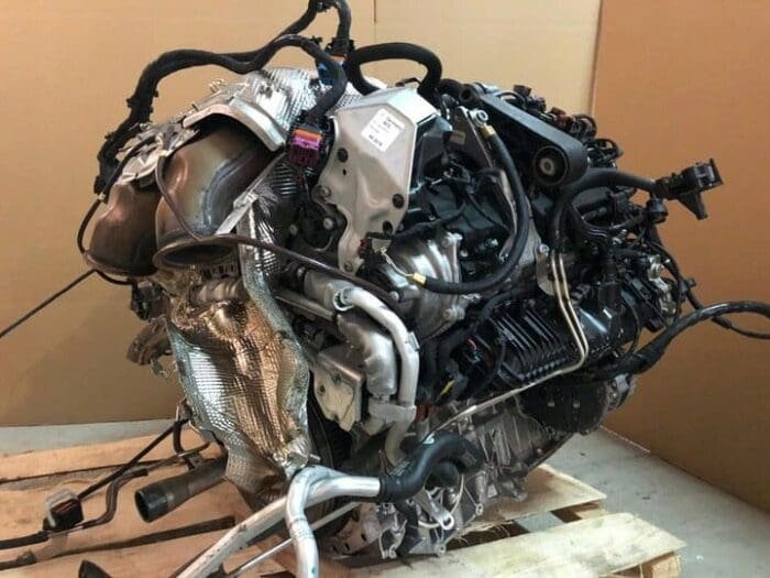 Used PORSCHE Panamera Engines for sale